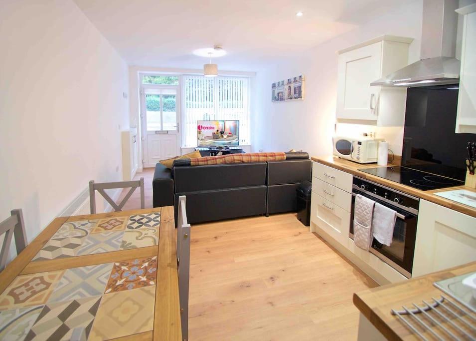 Newly Refurbished Flat, 1 Min From Galgorm *